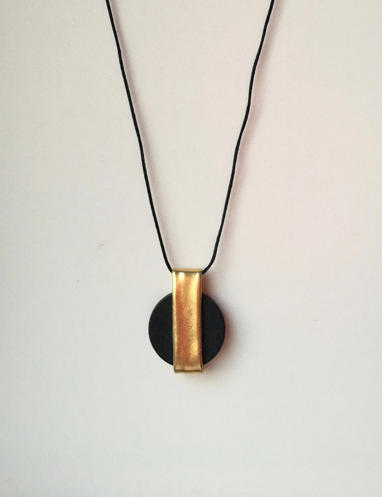 Clo necklace black / gold - Collar Clo negro/dorado